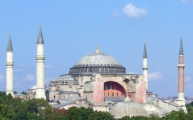 Hagia Sophia - Wikipedia. CC BY-SA 3.0 Robert Raderschatt