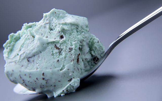 Mint chocolate chip ice cream. (iStock)