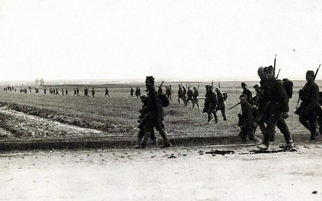 Polish infantry during Battle of Warsaw, 1920. (Wikipedia, Polish)