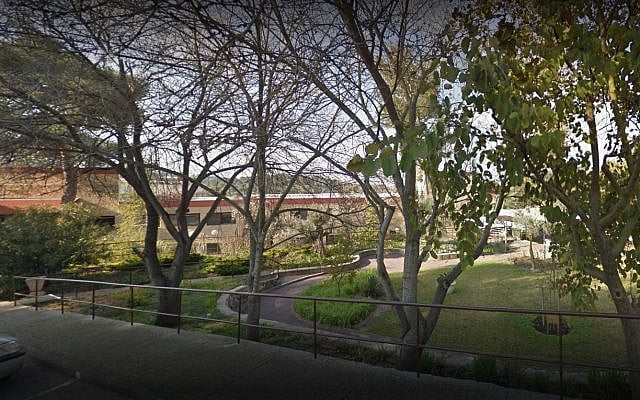 The nursing home, Beit Eliezer, in Maalot-Tarhisha. (from Google street view)