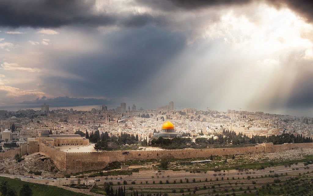 'In my vision of a future peace, the Palestinian leadership would be wise to let the Jews build their Third Temple on the Temple Mount.' (iStock)