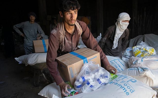 Kabul, afghanistan.- In the photos, WFP authorities work to deliver food to the most vulnerable families. The UN World Food Program (WFP) was awarded the Nobel Peace Prize this Friday (9), announced the Nobel Committee in Oslo, underlining that the need for multilateral solutions to major problems such as hunger is "more evident never". Kabul, afghanistan.- In the photos, WFP authorities work to deliver food to the most vulnerable families. The UN World Food Program (WFP) was awarded the Nobel Peace Prize this Friday (9), announced the Nobel Committee in Oslo, underlining that the need for multilateral solutions to major problems such as hunger is "more evident never".