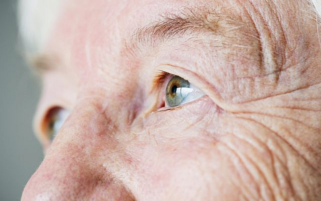 An elderly woman. (iStock)