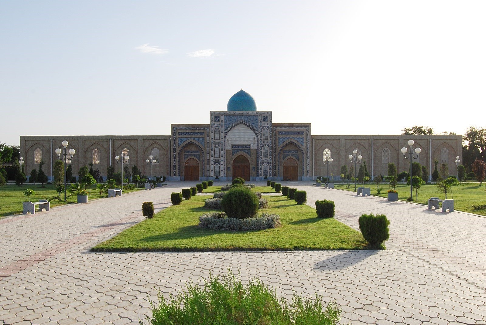 20-asr boshidagi jim pornografik filmlar Sarkma kokrak porno rasmlar