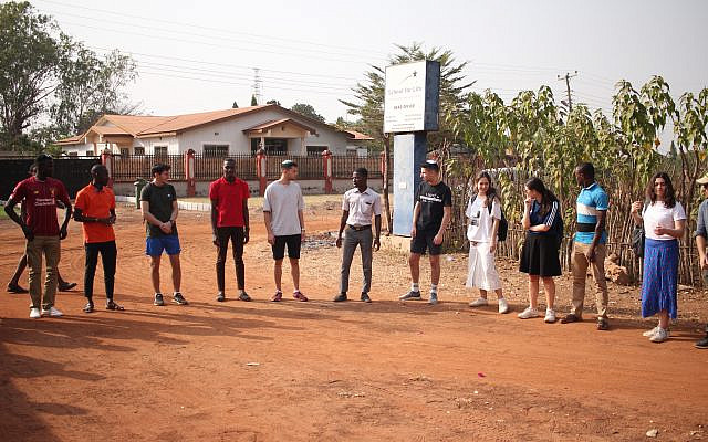 The Ben Azzai trip visiting Tzedek’s partner organisation YEFL-Ghana to meet and learn from their young adult leaders in Tamale, Northern Ghana, December 2019.
(Via Jewish News) The Ben Azzai trip visiting Tzedek’s partner organisation YEFL-Ghana to meet and learn from their young adult leaders in Tamale, Northern Ghana, December 2019.
(Via Jewish News)