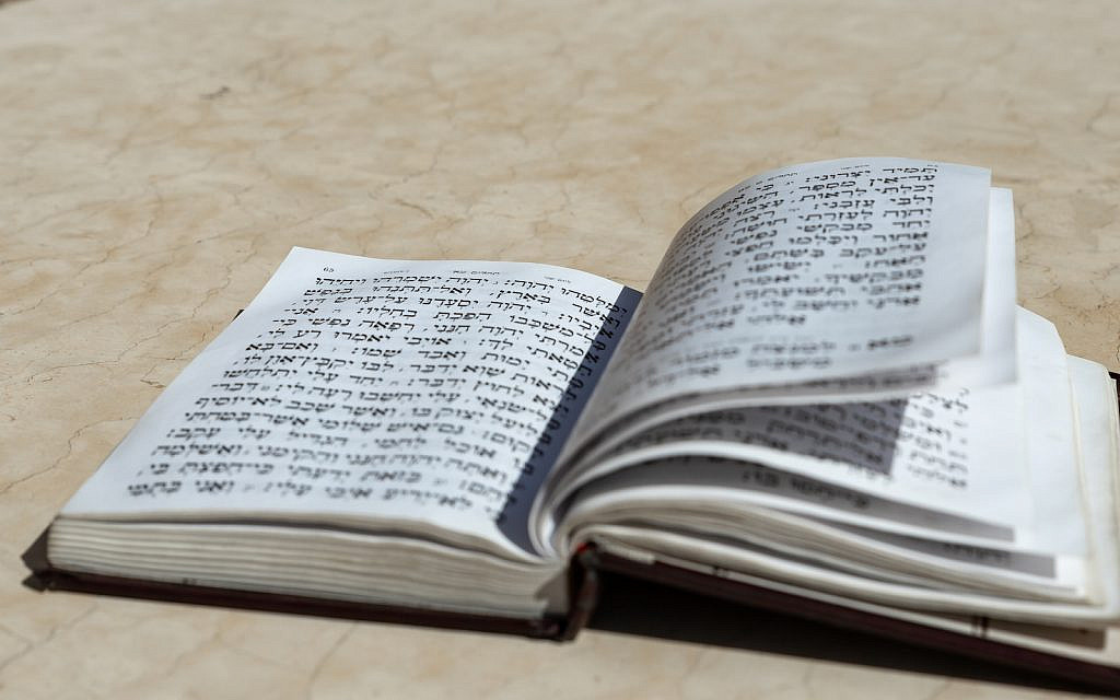 Prayer book (iStock)
