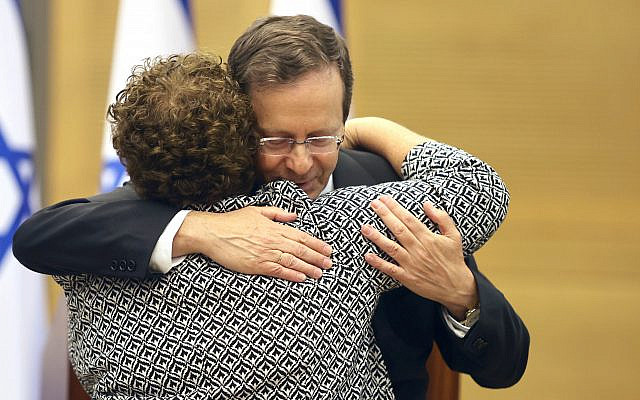 Candidate for President Miriam Peretz hugs elected President Isaac Herzog after knowing the results at the Knesset.
Photo:© Ariel Jerozolimski