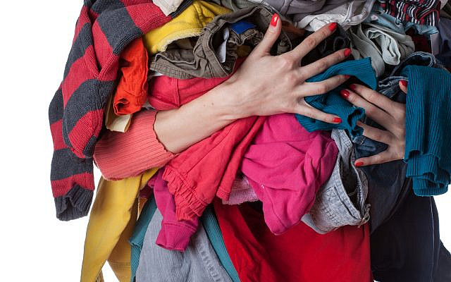 Doing laundry. (iStock)