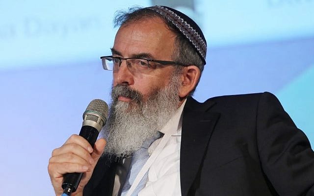 Rabbi David Stav, co-founder and chairman of the Tzohar rabbinical organization. (Flash 90, File)