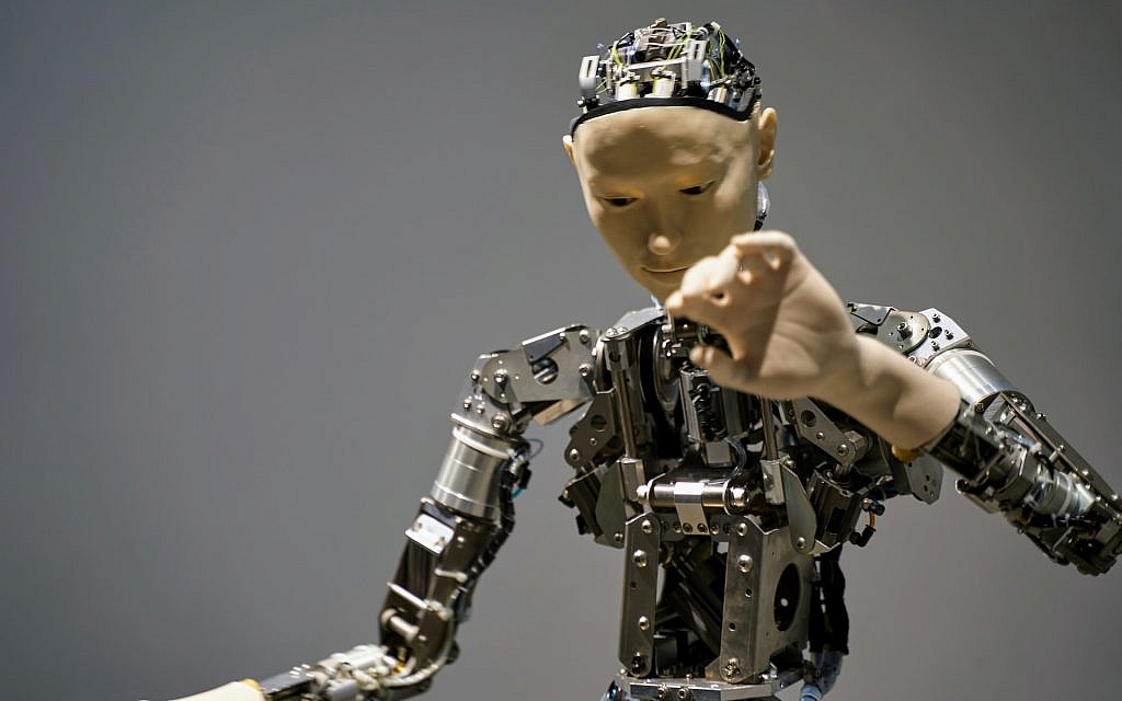 Robot imag via Pixabay