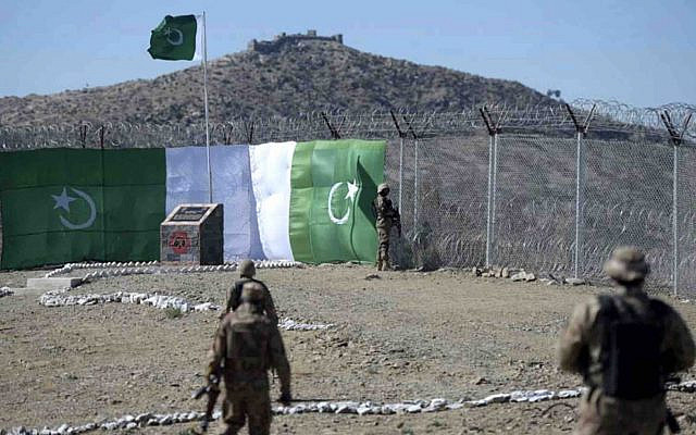 Pakistan Afghanistan border. Source wikipedia