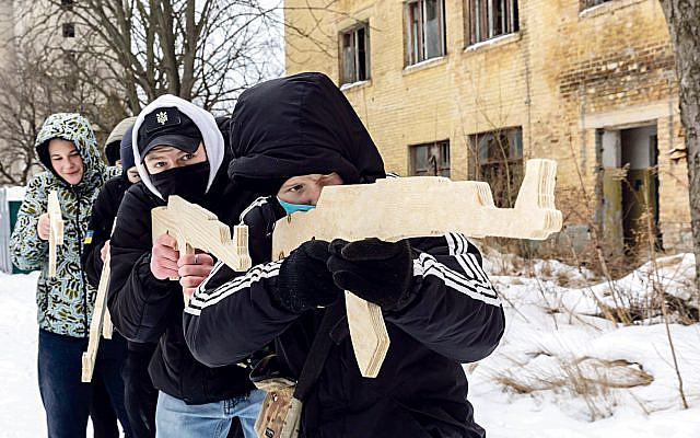 Territorial defense exercises amid the threat of a Russian military invasion of Ukraine. Military exercises for civilians in Kyiv, Ukraine