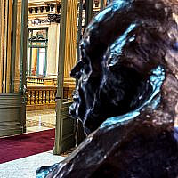 Teatro Colón - Detail - Photo: R&R Meghiddo