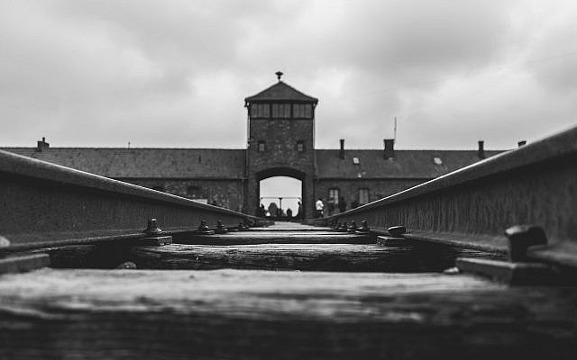 (Unsplash, Karsten Winegeart)