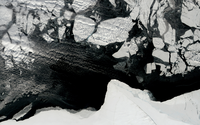 Photo by USGS (United States Geological Survey) on Unsplash, free to use under the Unsplash License