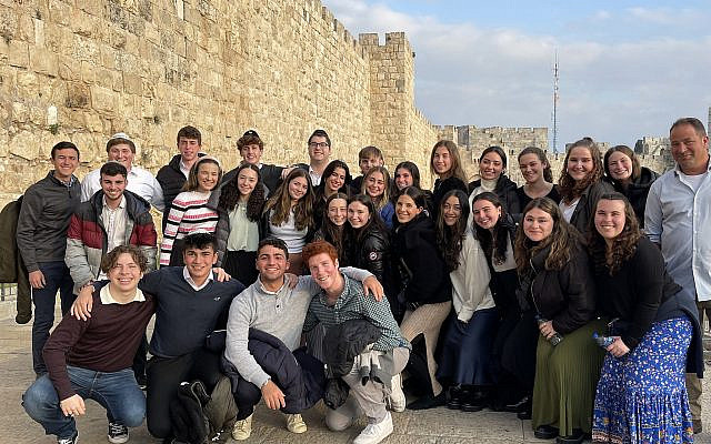 Write On For Israel 2023 Israel mission. 
 Photo (c) T. Book, 2023