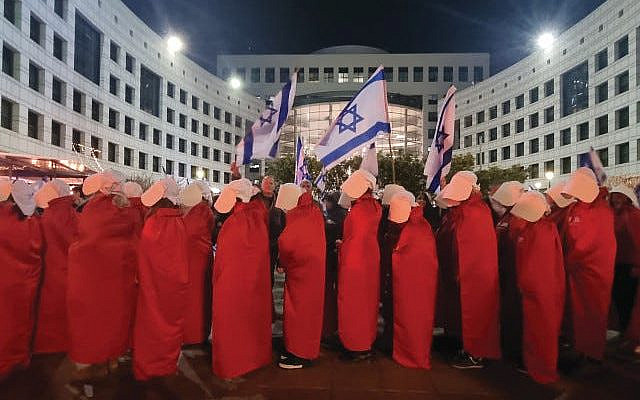 photo credit: Ze’ev Yanai
