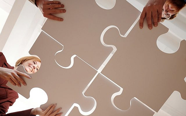 Photo by Diva Plavalaguna from Pexels: https://www.pexels.com/photo/people-holding-gray-puzzle-pieces-6147363/ Photo by Diva Plavalaguna from Pexels: https://www.pexels.com/photo/people-holding-gray-puzzle-pieces-6147363/