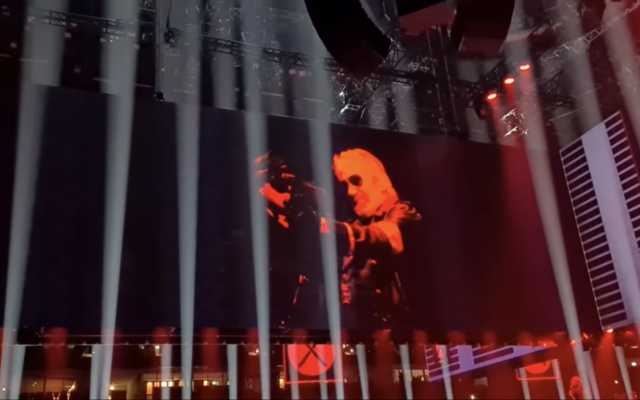 Screenshot (YouTube) of a Roger Waters concert, 2023.