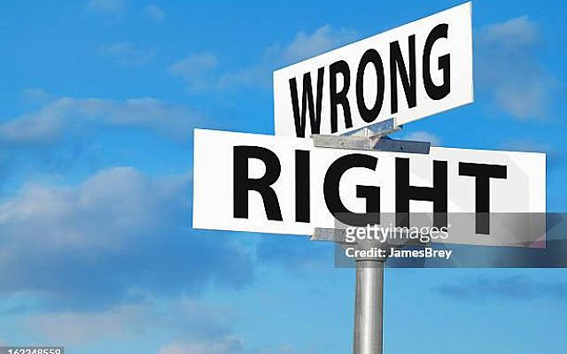 Wrong Versus Right Street Sign