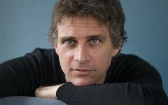 Aurélien Bellanger (copyright authorized by Le Seuil)