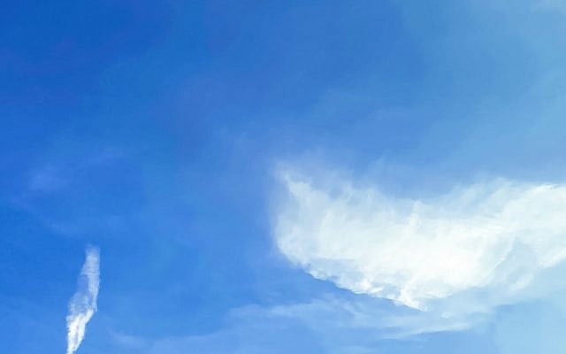 Two Clouds by Leann Shamash