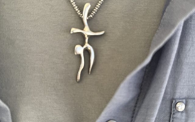 A mixed Chai - Cross necklace, photo Courtesy of the Author