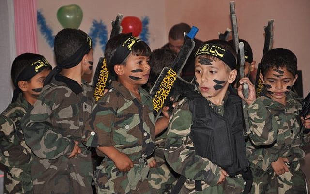 Photo Credits: 
https://www.flickr.com/photos/theisraelproject/8704140273
Creative commons license
