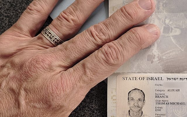 After eighteen months of paperwork, the stamp that finally counts! A Jewish ally makes Aliyah with his Jewish husband. עַד שֶׁהַמָּוֶת יַפְרִיד בֵּינֵינוּ After eighteen months of paperwork, the stamp that finally counts! A Jewish ally makes Aliyah with his Jewish husband. עַד שֶׁהַמָּוֶת יַפְרִיד בֵּינֵינוּ