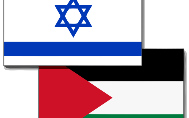 Israeli and Palestinian flags next to each other. (Wikicommons, Public Domain. CC-BY-SA-3.0-migrated)