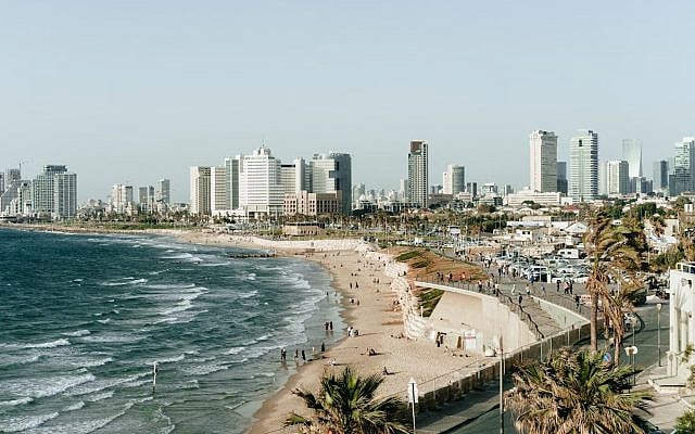 Tel Aviv has the potential to go from Beirut to Cairo (Adam Yang, Unsplash)