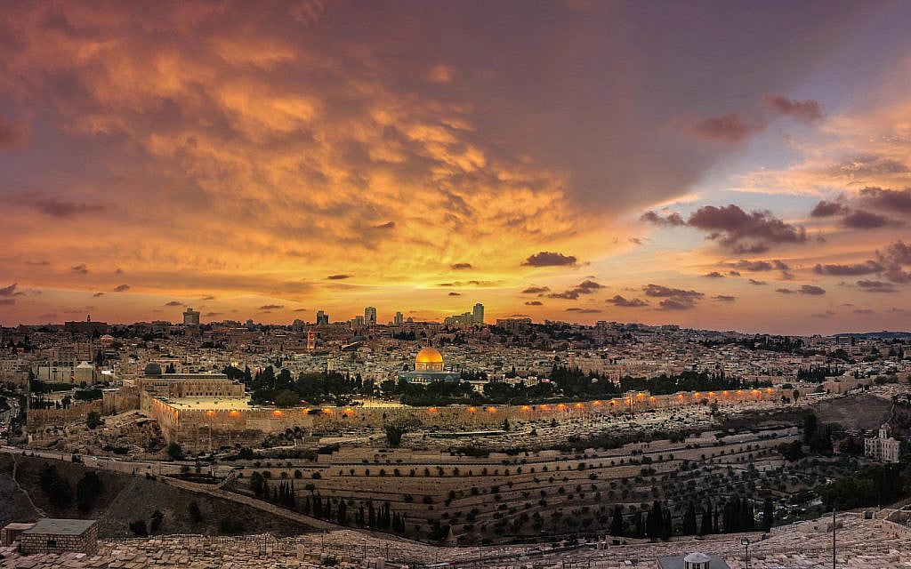 Sunset view of Jerusalem Old City from the Mount of Olives (iStock)