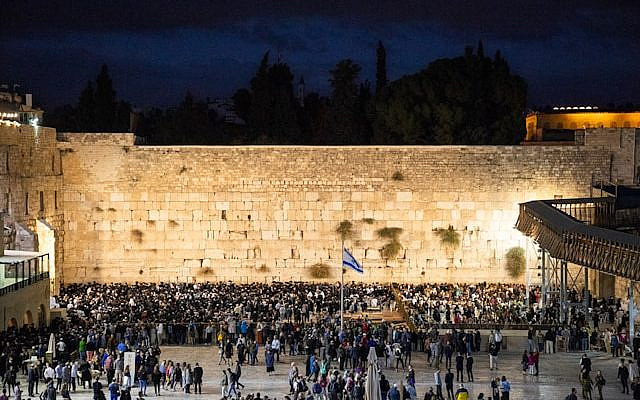 Western Wall (Sander Crombach/Unsplash)