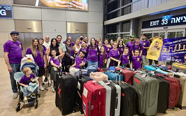 “HaKav HaMeached” Summer Camp, September 2025: Israeli children living with cancer and rare syndromes together with wounded IDF soldiers visiting New York (Photo: Courtesy). “HaKav HaMeached” Summer Camp, September 2025: Israeli children living with cancer and rare syndromes together with wounded IDF soldiers visiting New York (Photo: Courtesy).