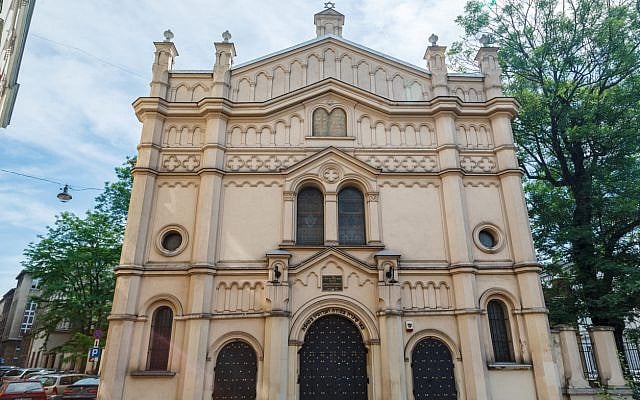 The Temple Synagogue facade in Krakow Poland (Alexandre Fagundes, iStock)