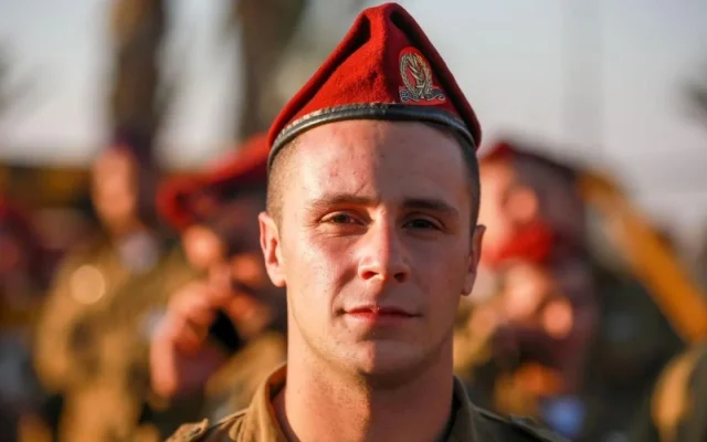 Source: https://www.1news.co.nz/2023/10/13/tributes-pour-in-for-nz-born-israeli-soldier-killed-in-action/