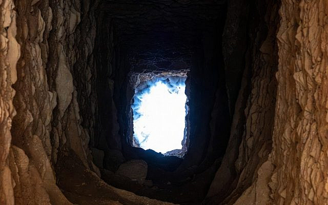 Light Under the Pit - Grok XAI Light Under the Pit - Grok XAI