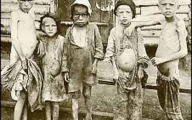 Archive photo of Holodomor in Ukraine. The featured image is free for use on a commercial platform in accordance with copyright law Archive photo of Holodomor in Ukraine. The featured image is free for use on a commercial platform in accordance with copyright law
