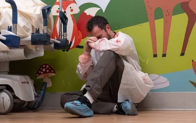 Noah Wyle as Dr. Michael Robinavich, aka Dr. Robby, in 'The Pitt.' (Screenshot)