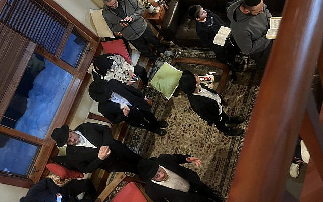 Minyan in Mammoth Minyan in Mammoth