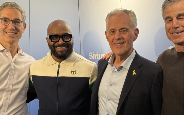 From X @RabbiCosgrove Common Faith episode with Rabbi Michael Siegel and Pastor @ChrisHarrisSr for a conversation on faith, friendship, and healing across divides. From the South Side of Chicago to Tel Aviv, their work has built bridges between Black and Jewish communities through honest dialogue, shared service, and trauma-informed leadership inspired by Israel’s #NATAL model. This is a story of what happens when faith leaders don’t just pray for change — they make it.
