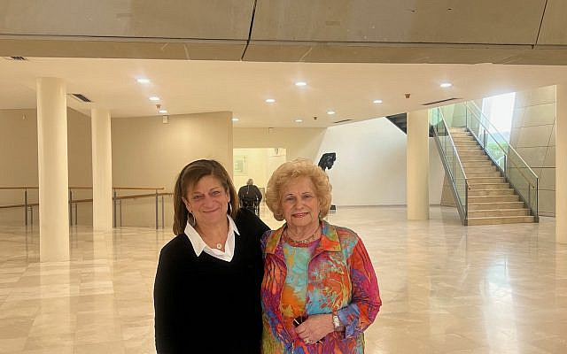 Eden Aaronson (left) and Claire Winick at Ben-Gurion University of the Negev's Marcus Family Campus in Beer-Sheva. Photo courtesy of Claire Winick.