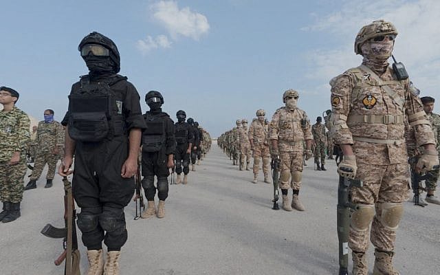 Members of the Islamic Revolutionary Guard Corps (IRGC) attend an exercise in southern Iran, in this handout image obtained on February 16, 2026. IRGC/WANA (West Asia News Agency)/Handout via REUTERS ATTENTION EDITORS - THIS PICTURE WAS PROVIDED BY A THIRD PARTY.