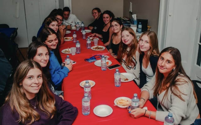 Photo via Hillel Ontario Instagram