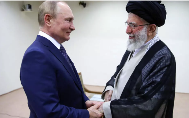 Iranian Supreme Leader Ayatollah Ali Khamenei received Russia's President Vladimir Putin in Tehran in July 2022 © - / KHAMENEI.IR/AFP/File