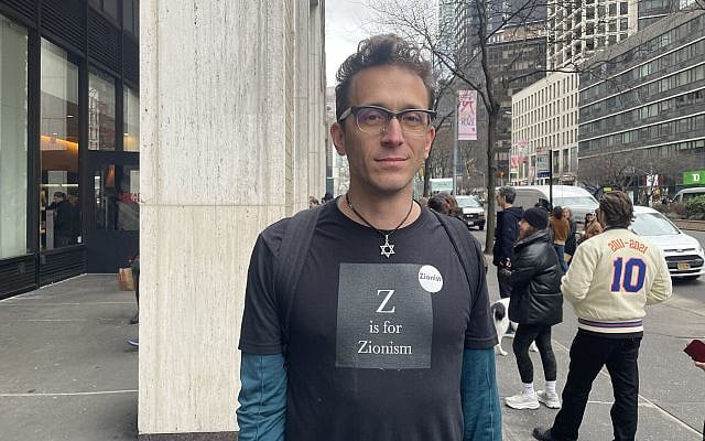 Shai Davidai outside Breads Bakery on the Upper West Side of Manhattan, January 9, 2026. (Luke Tress/Times of Israel)