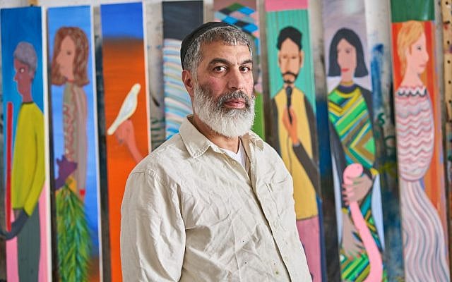 Shai Azoulay in front of LEV, 2026, at the Ramat Hasharon Gallery for Contemporary Art. Photo courtesy of Yaakov Israel / Shai Azoulay.