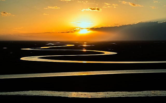 Image by Alex Hu from Pixabay