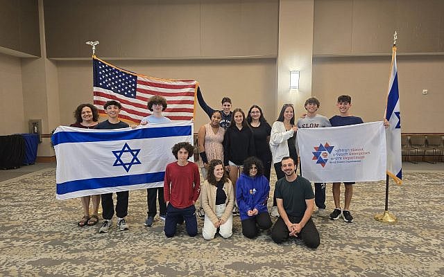 Tobias Siegal with a group of young Jewish adults during his previous visit to Charlotte, North Carolina, in October 2025. (Courtesy)