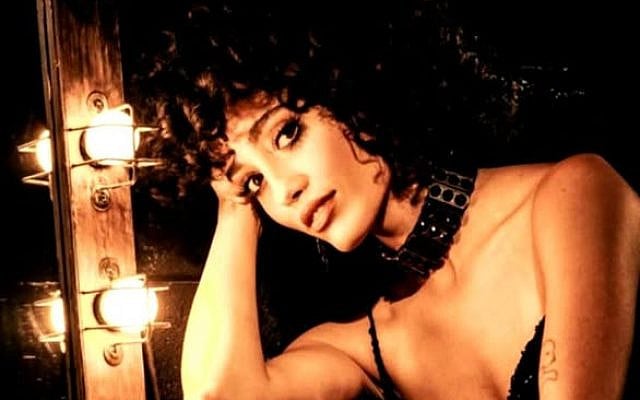 Lihi Toledano as Sally Bowles in 'Cabaret' (credit: The Cameri Theatre)
